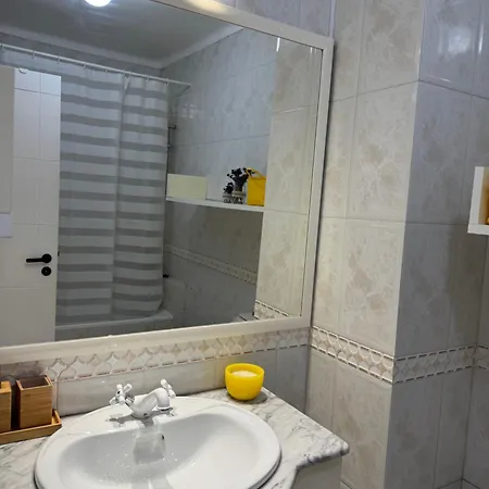 Ofir Homestay